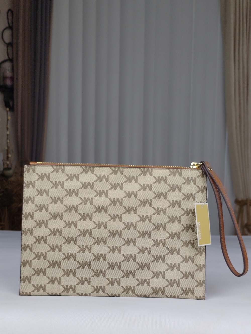 Michael Kors Beige Signature Zip Wristlet - Picture 2 of 13